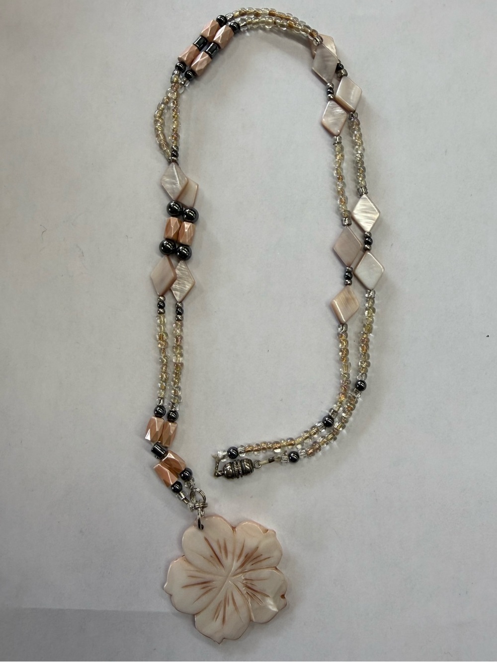 33” Pink Flower Pendant Necklace Magnetic Hematite Beads